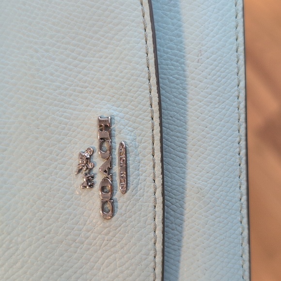 Coach Light Green Long Wallet - Picture 3 of 7